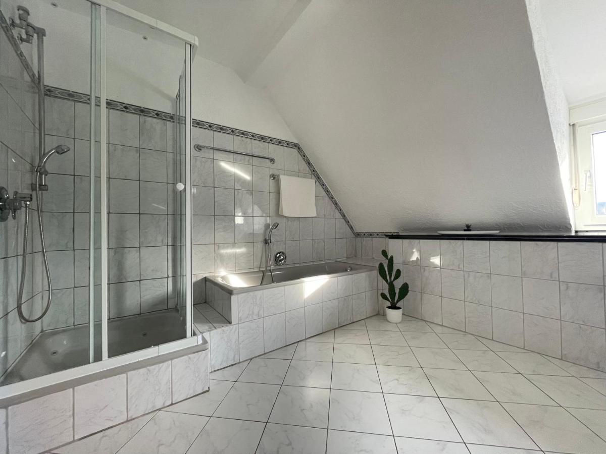 Suite Dilara By Ninja Spaces - 105Qm Maisonette, Netflix, Garten, Parkplatz Arnsberg Exteriör bild